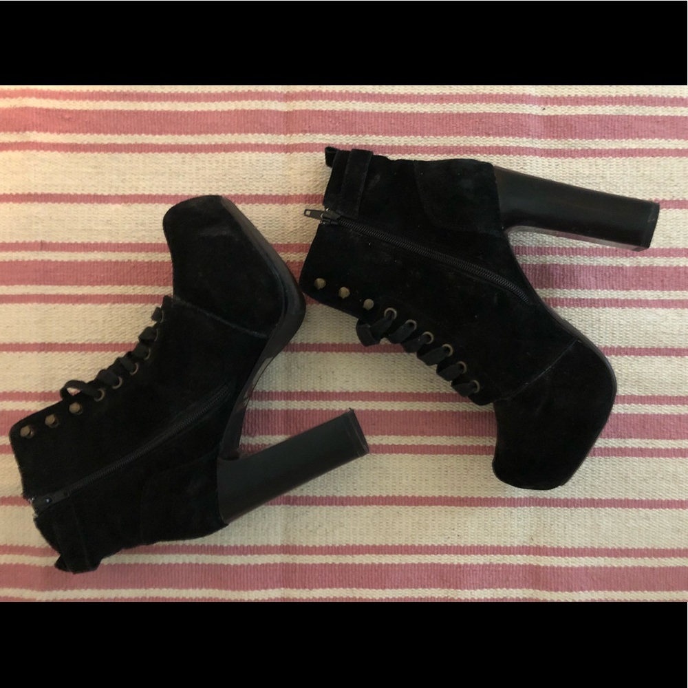 Chelsea Crew Platform Booties